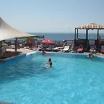 Tiva Del Mar Hotel