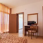 Tiva Del Mar Hotel