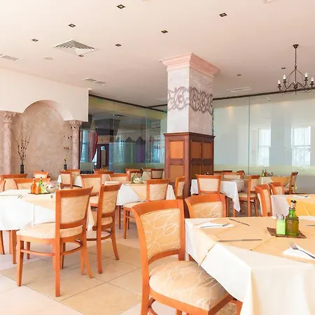 Hotell Tiva Del Mar Sveti Vlas