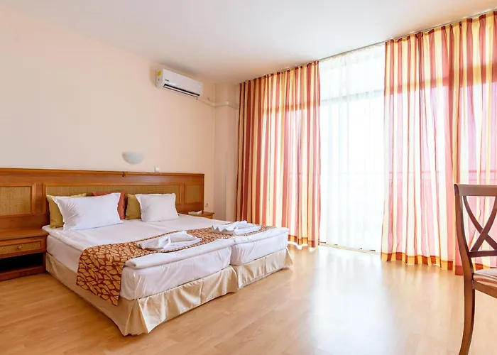 Hotel Tiva Del Mar Święty Włas